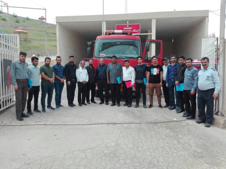 دوره های تخصصی افسر ایمنی آتش نشانی توسط شهرداری مسجدسلیمان برگزار شد