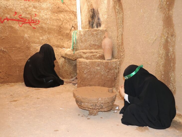 افتتاح نمایشگاه کوچه های یاس کبود مدینه در مسجدسلیمان