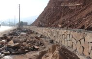 گزارش تصویری از عملیات احداث دیوار حائل سنگی میدان دانشگاه آزاد