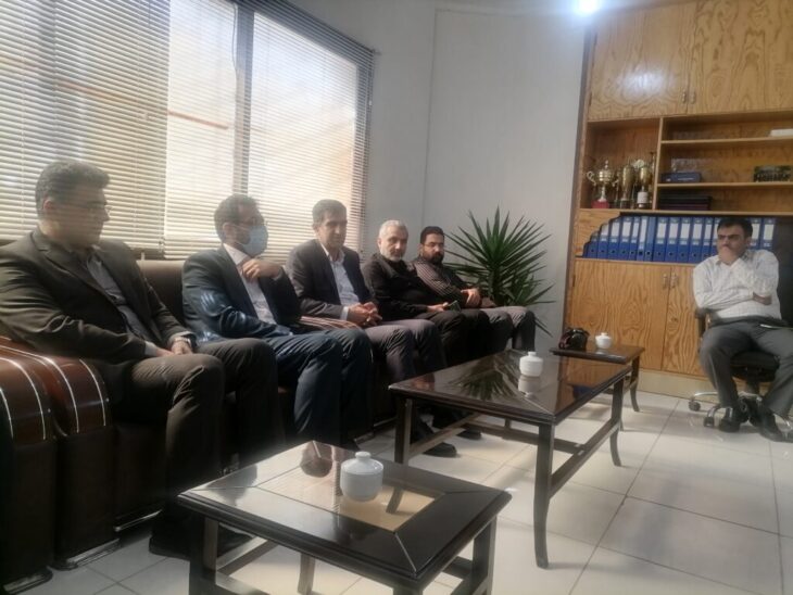 فرماندار و شهردار مسجدسلیمان با رئیس و کارکنان تأمین اجتماعی دیدار کردند