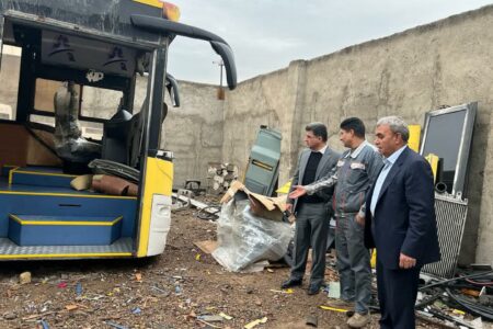 بازدید شهردار مسجدسلیمان از روند بازسازی ناوگان اتوبوسرانی