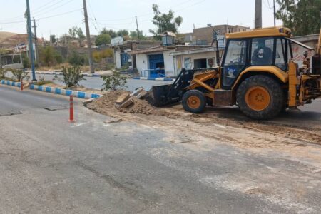 عملیات اصلاح هندسی تقاطع بلوار شیخ مندنی (شهید لطفعلی زیلایی) توسط شهرداری در حال انجام است