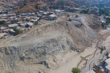 عملیات اجرایی رفع نقاط حادثه خیز دوراهی بی بیان در حال انجام است / پیشرفت فیزیکی ۵۵ درصدی تپه رانشی دوراهی بی بیان